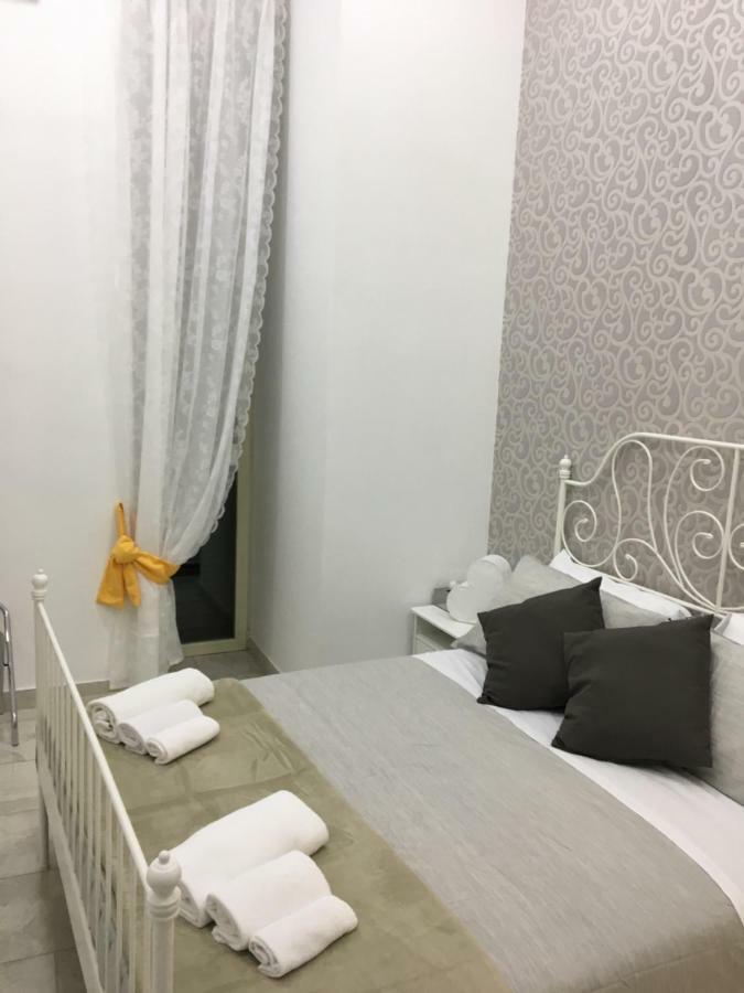 Il Cuore Di Napoli Hotel Exterior photo